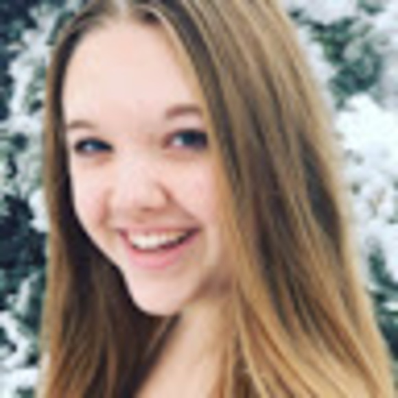 Meet your Posher, Trinity - Picture 1 of 1